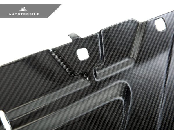 Autotecknic Cooling Shroud BMW 4 Series G22 (2021-2022) Dry Carbon Fiber Fashion